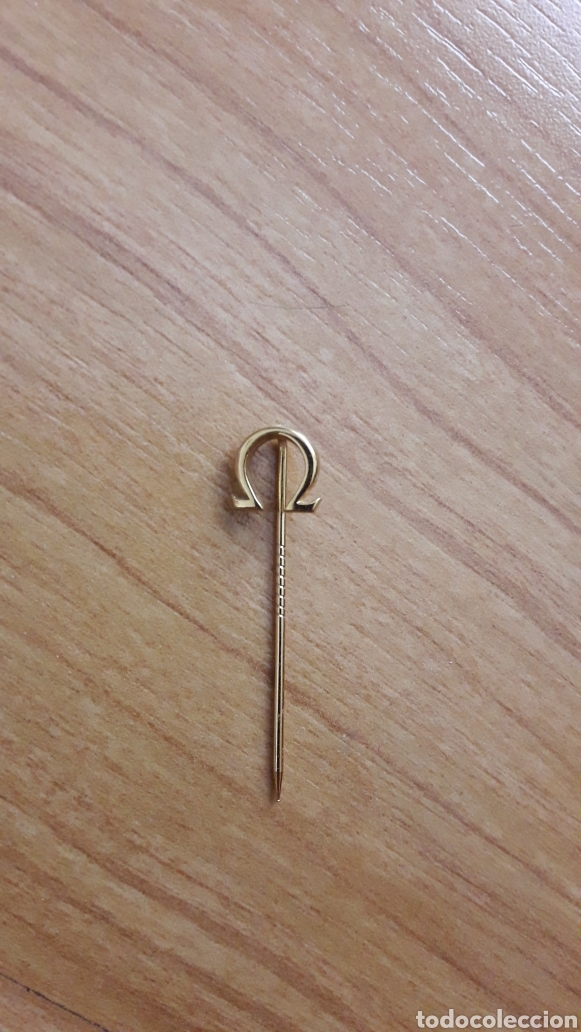 Joyeria: AGUJA DORADA SOLAPA S&Iacute;MBOLO OMEGA - Foto 1