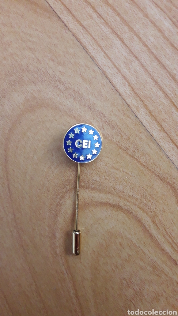 Joyeria: AGUJA DORADA SOLAPA CEI - Foto 1