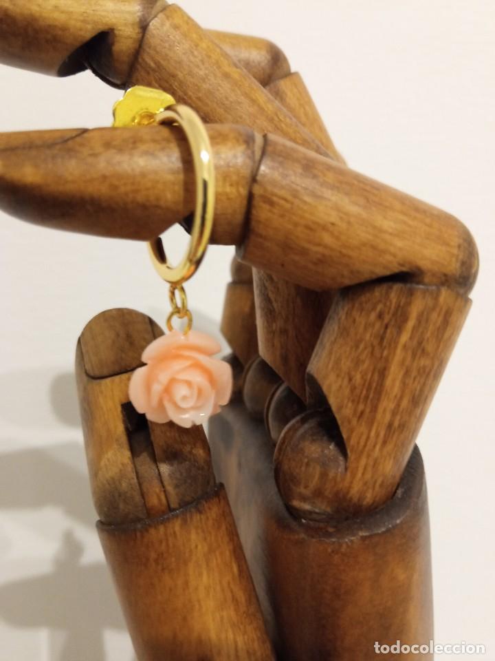 Joyeria: Pendiente de rosa de coral sint&eacute;tico - Foto 2
