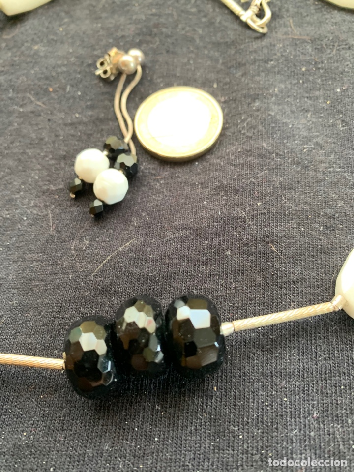 Joyeria: Collar blanco y negro plata y pendientes a juego - Foto 3