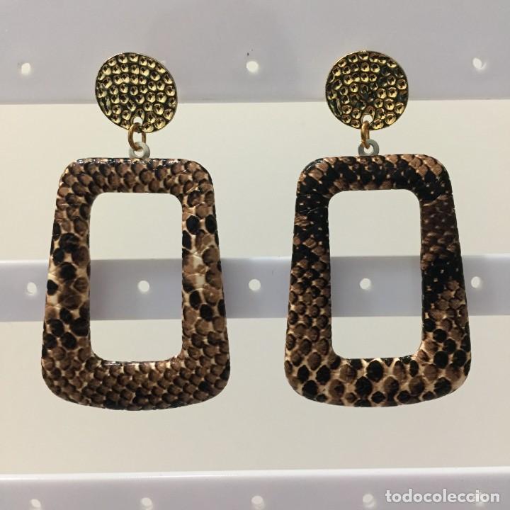 Joyeria: Pendientes de bisuter&iacute;a, animal print en tonos marrones. Nuevos, sin usar.