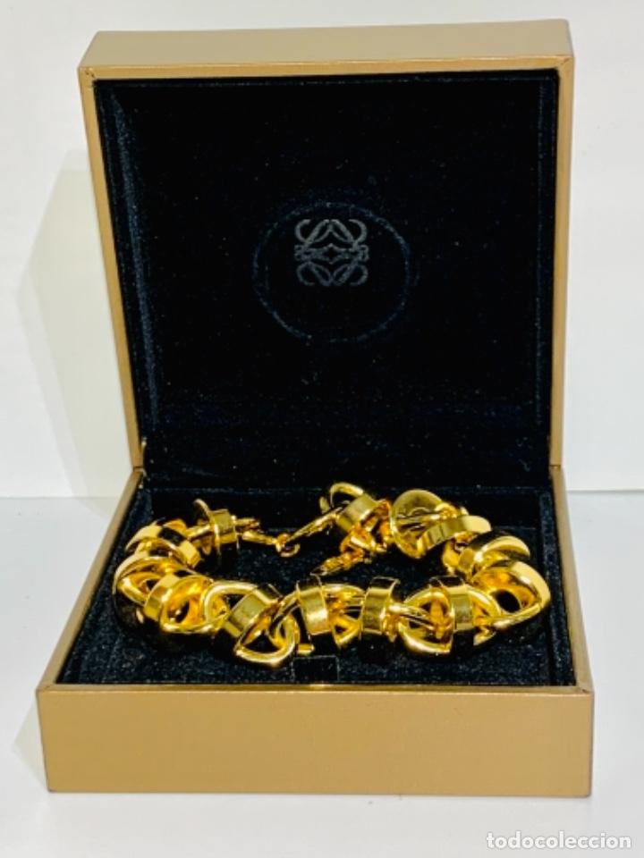 Joyeria: Pulsera Loewe, placa sellada, estuche. Impecable. - Foto 4
