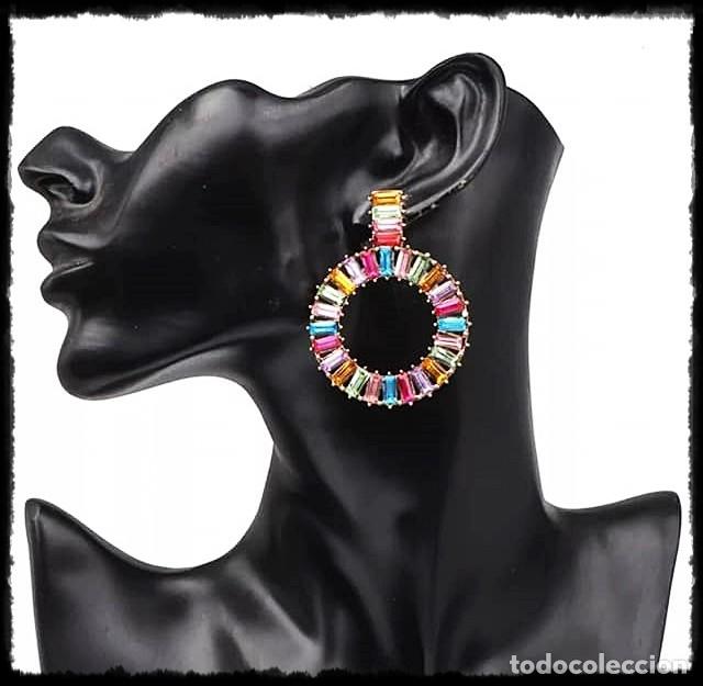 Joyeria: PRECIOSOS PENDIENTES REDONDOS CON CIRCONITAS MULTICOLOR. - Foto 2