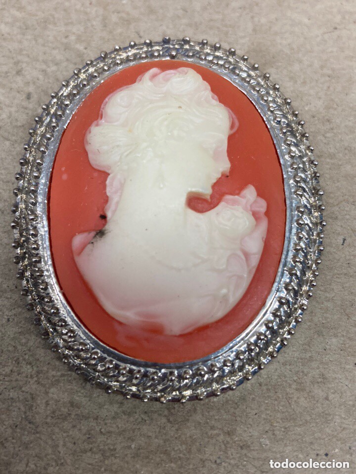 Joyeria: Broche de bisuter&iacute;a y camafeo - Foto 1