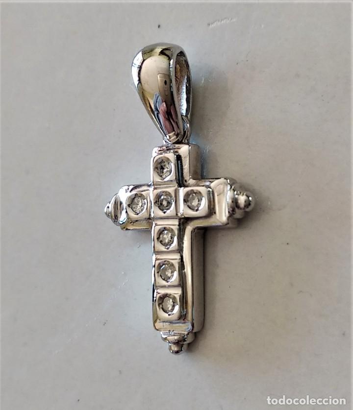 Joyeria: CRUZ ORO BLANCO Y BRILLANTES - Foto 2