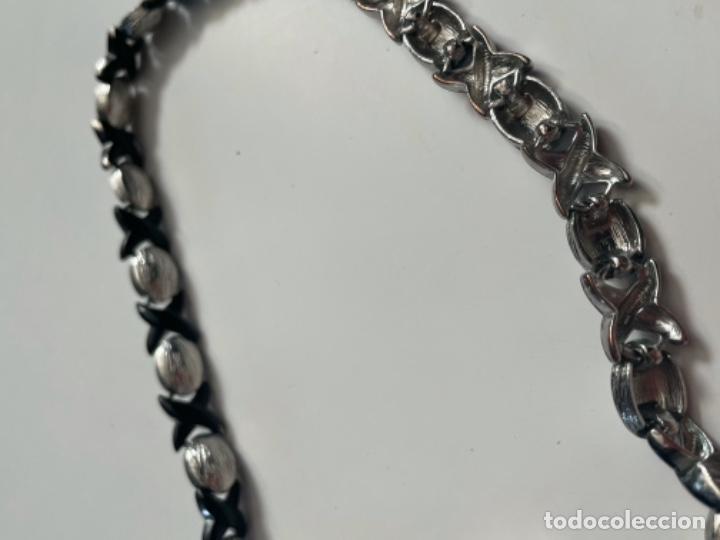 Joyeria: Gargantilla plateada con esmalte negro. - Foto 3