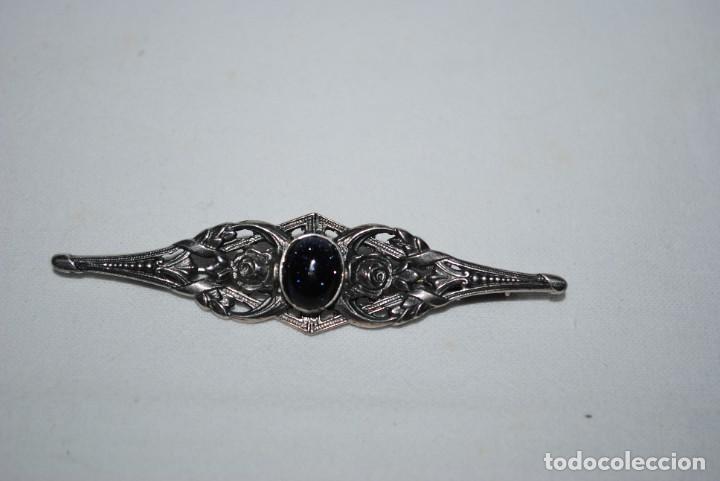 Joyeria: BROCHE ANTIGUO DE PLATA CON CARBUJON MORADO . - Foto 1