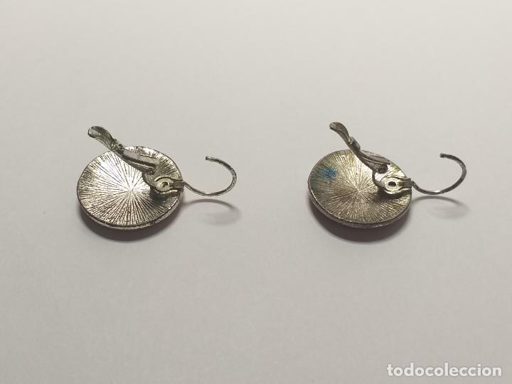 Joyeria: Pendientes. Redondos. Plateados, naranja y rojo. - Foto 4
