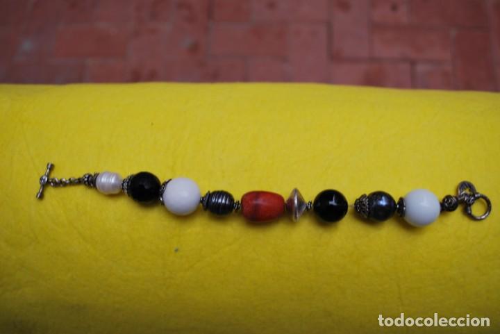 Joyeria: Pulsera de plata de ley y perlas, piedras . - Foto 1
