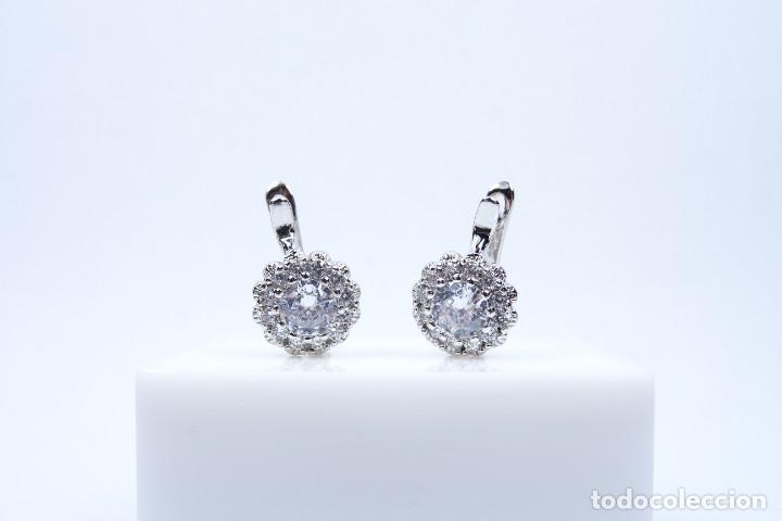 Joyeria: Pendientes en plata 925 con cuajado de circonios - Foto 1