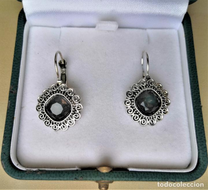 Joyeria: CONJUNTO PENDIENTES VINTAGE. PLATA Y METAL. - Foto 1