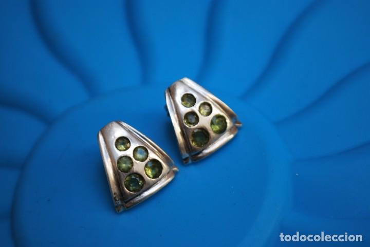 Joalharia: Elegante antiguo pendientes en plata con (PIEDRAS NATURALES)- OLIVINAS facetadas .