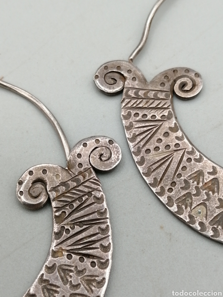 Joyeria: Antiguos pendientes &eacute;tnicos plata repujada - Foto 3