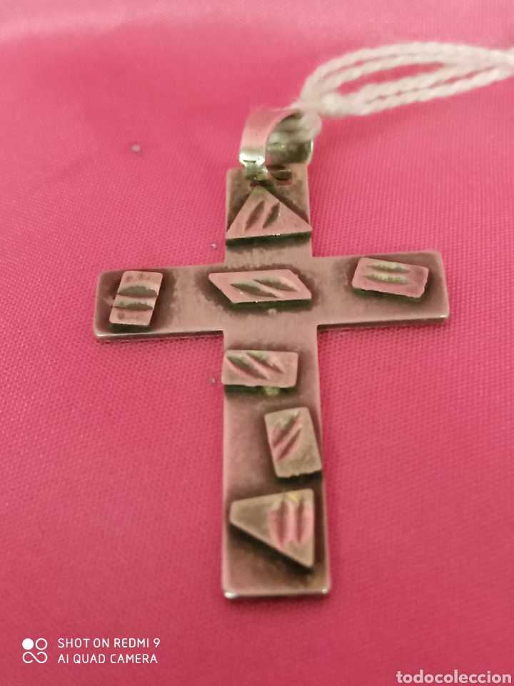 Joyeria: Colgante cruz plata + - Foto 1