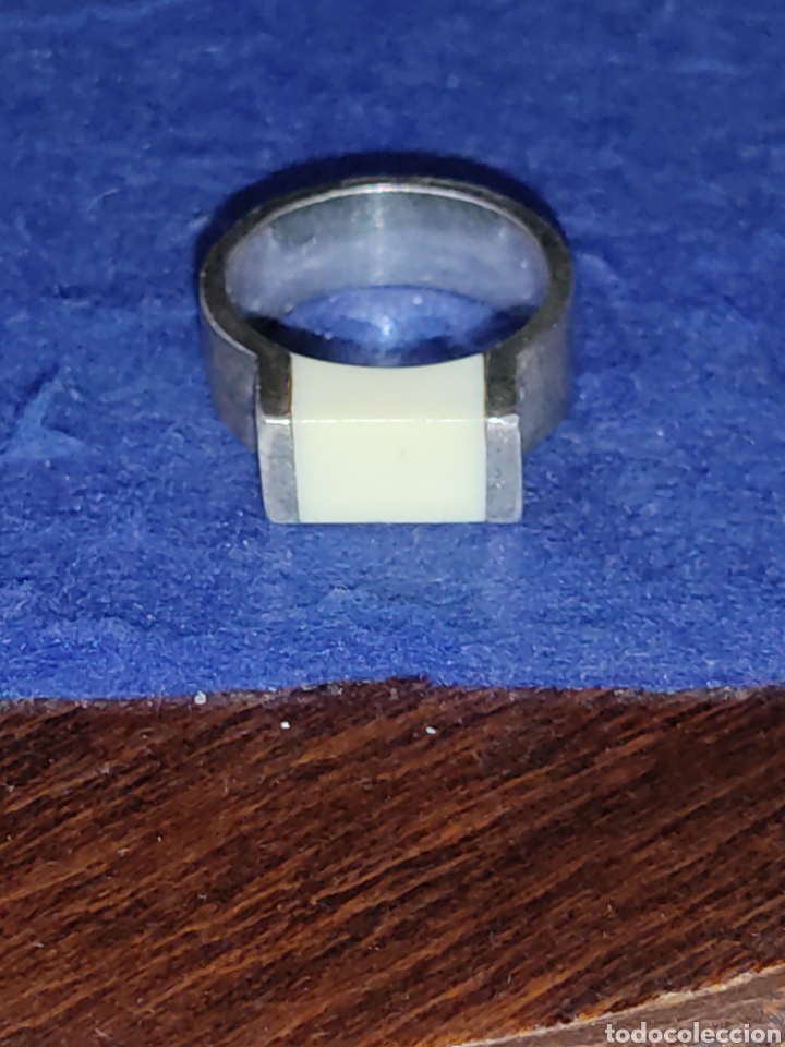 Joyeria: Anillo antiguo de plata contrastada y hueso. - Foto 3