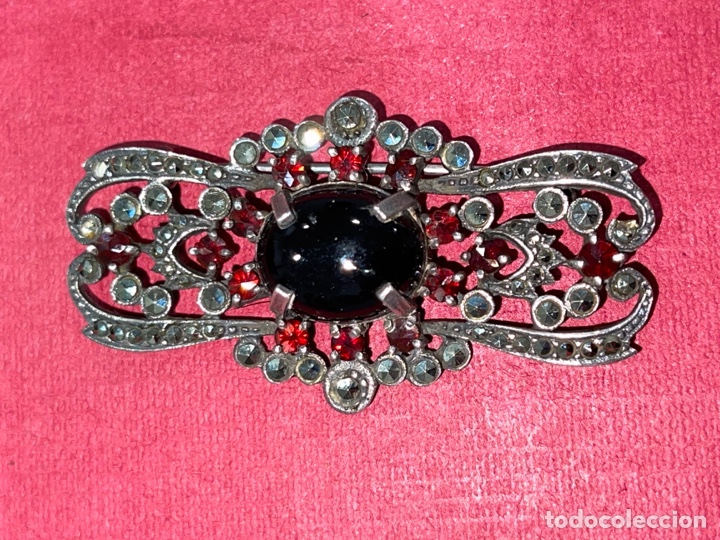 Joyeria: Bell&iacute;simo broche antiguo en plata de Ley, marquesitas y granates - Foto 2