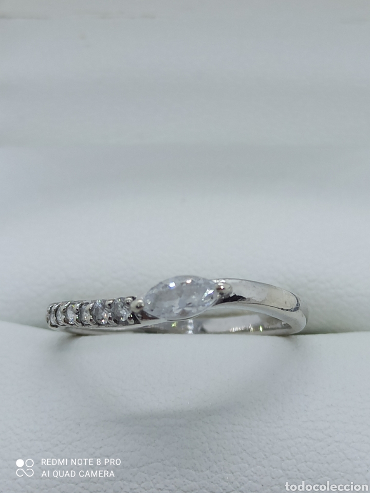 Joyeria: Anillo de or&oacute; blanco 9k y circonita - Foto 1