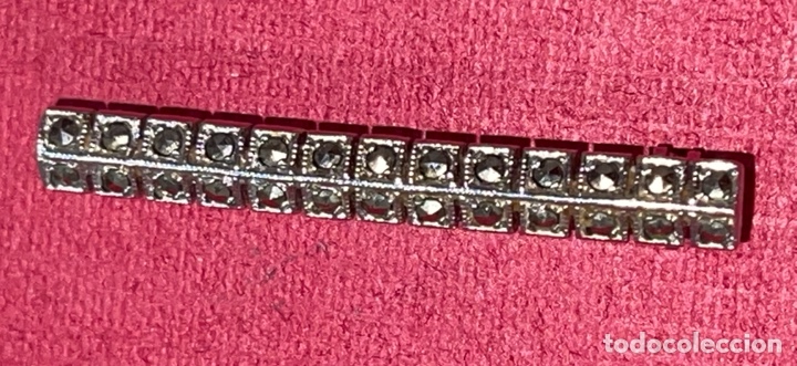 Joyeria: Broche en plata rodiada y marquesitas. Plata contrastada - Foto 4
