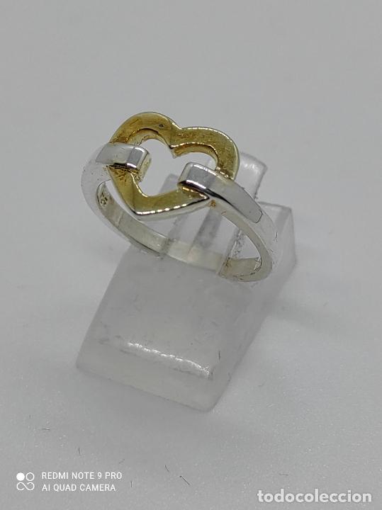 Joyeria: Original anillo ba&ntilde;ado en plata de ley y oro conforma de coraz&oacute;n. - Foto 2