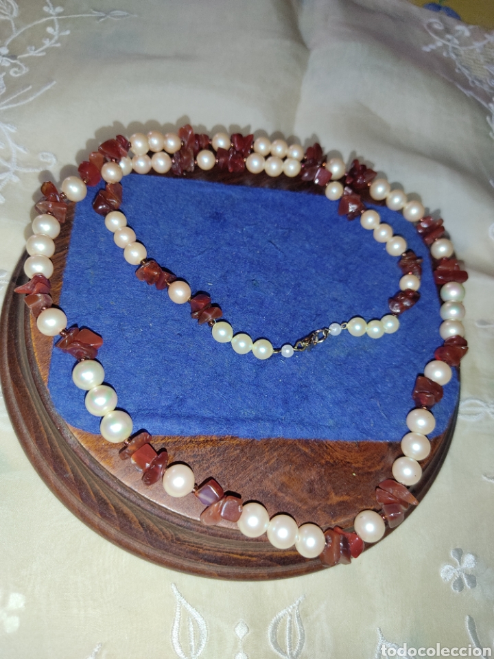 Joyeria: Collar largo de perlas y &aacute;gatas,a&ntilde;os 70. - Foto 1