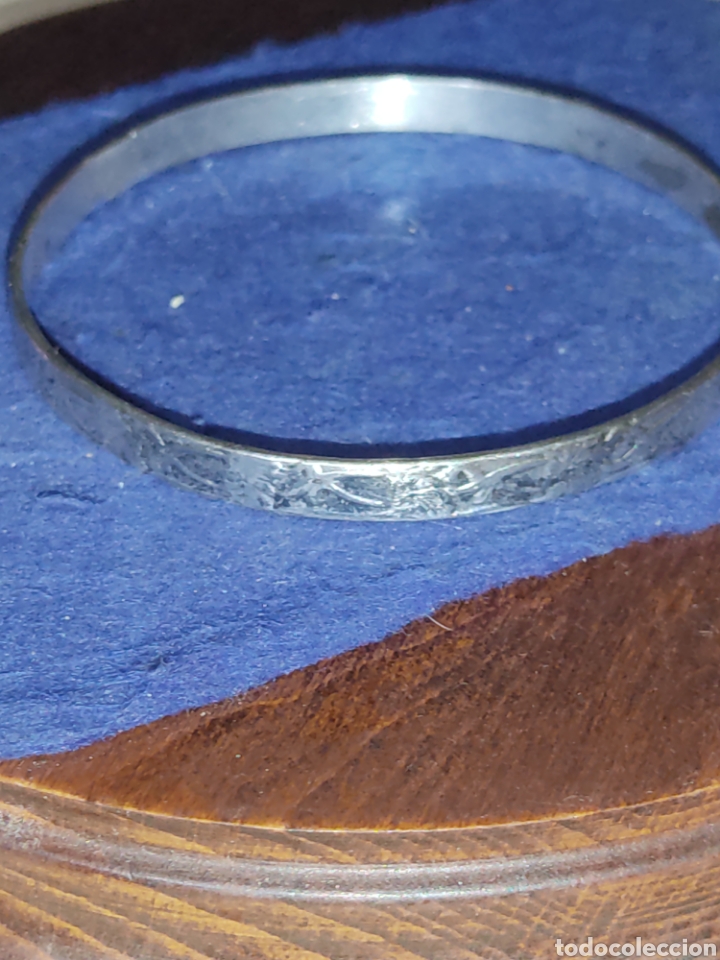 Joyeria: Pulsera dibujos en relieve. - Foto 4