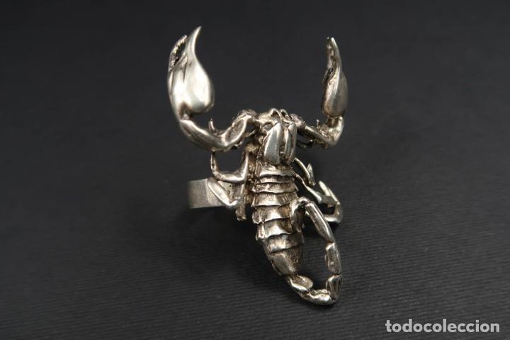 Joyeria: Antiguo Anillo Escorpi&oacute;n de Plata - Foto 9