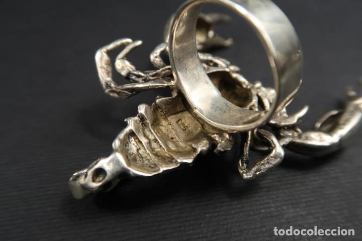 Joyeria: Antiguo Anillo Escorpi&oacute;n de Plata - Foto 12