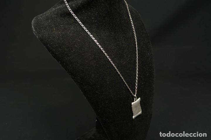 Joyeria: Antiguo Colgante con Cadena de Plata - Foto 5