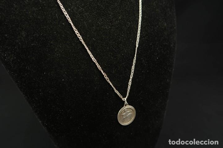 Joyeria: Antiguo Colgante con Cadena de Plata - Foto 4