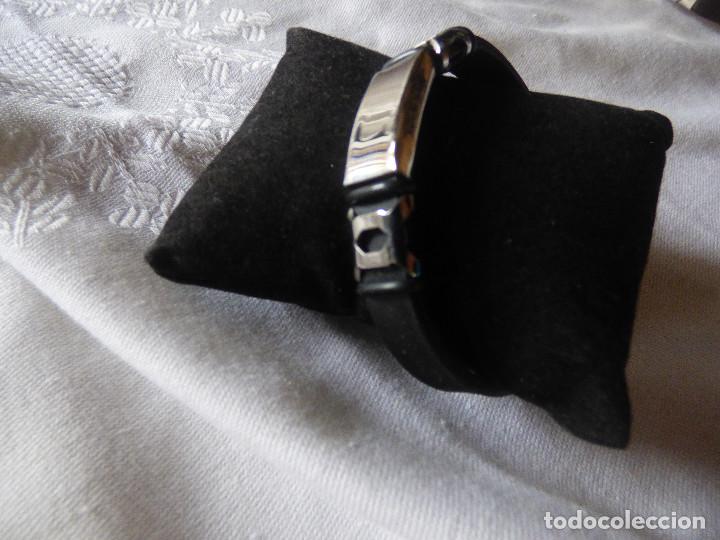 Joyeria: Pulsera ,caucho y acero - Foto 1