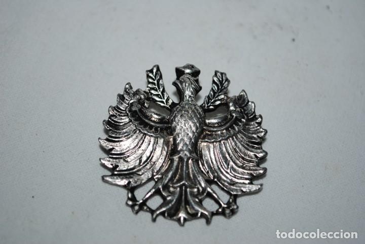 Joyeria: BROCHE PLATEADO EN FORMA DE AVE . - Foto 1