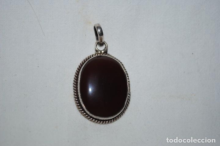 Joyeria: GRAN COLGANTE DE PLATA Y AMBAR . - Foto 3