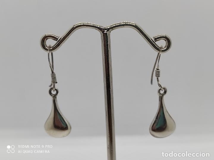 Joyeria: Preciosos pendientes antiguos en plata de ley contrastada con lagrimas