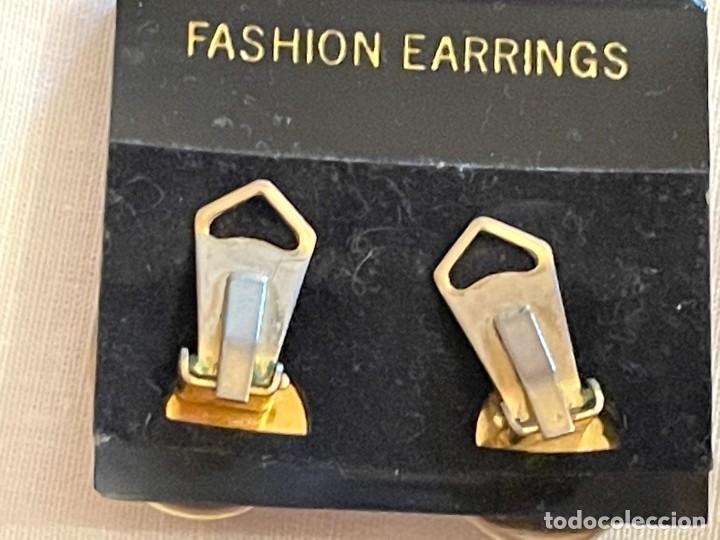 Joyeria: Pendientes de moda en tonos dorado y negro - Foto 2