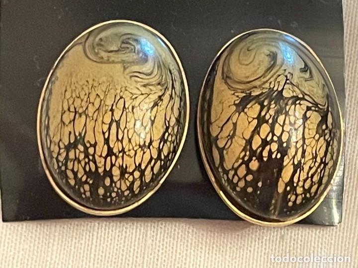 Joyeria: Pendientes de moda en tonos dorado y negro - Foto 3