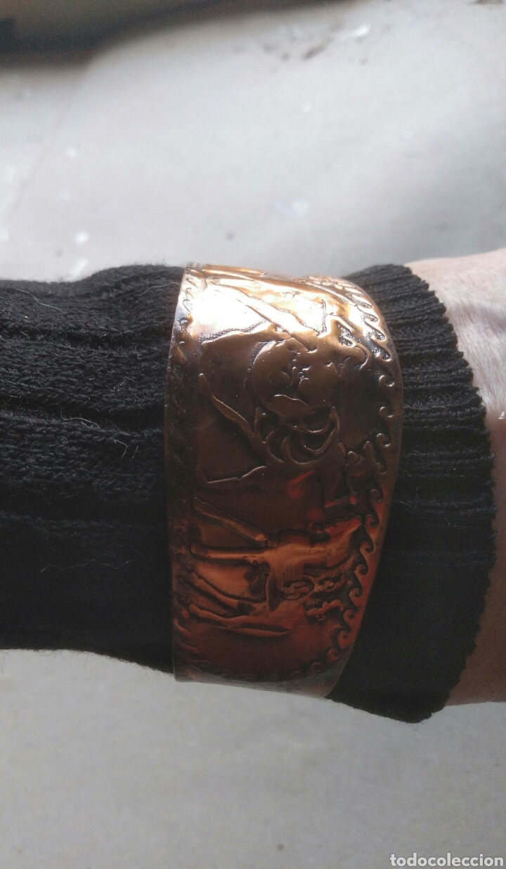 Joyeria: Brazalete con rieleve de cobre - Foto 2