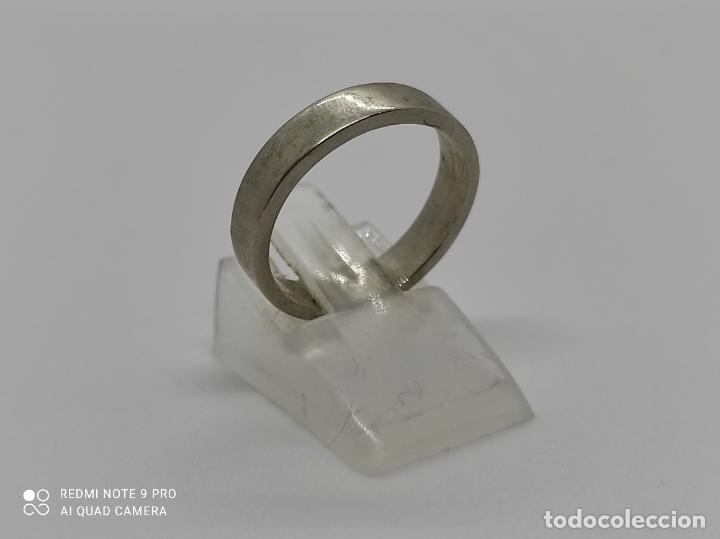 Joyeria: Antiguo anillo tipo alianza. - Foto 2