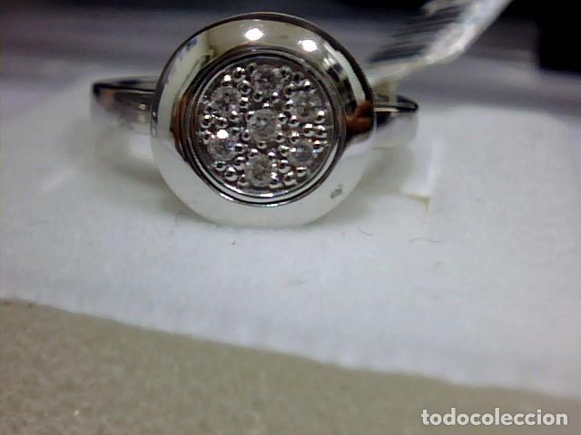 Joyeria: anillo oro blanco 18 kts con diamantes - Foto 2