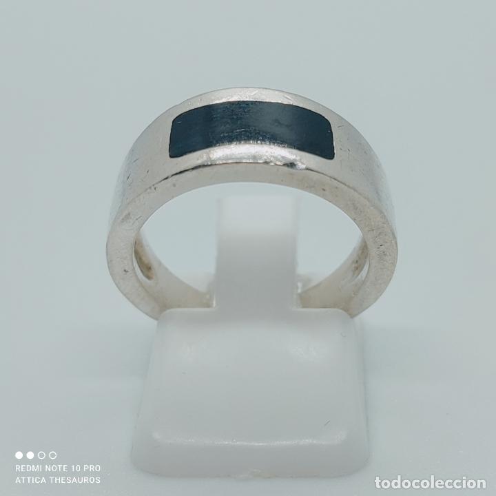 Joyeria: Anillo antiguo en plata de ley maciza con contrastes . - Foto 4