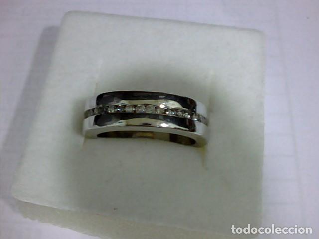 Joyeria: anillo oro blanco 18 kts con diamantes - Foto 4