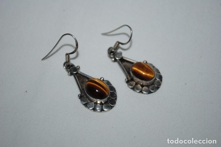 Joyeria: PENDIENTES DE PLATA Y PIEDRAS OJOS DE TIGRE . - Foto 3