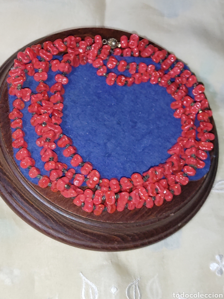 Joyeria: Collar largo modernista de opalina roja imitando a coral - Foto 4