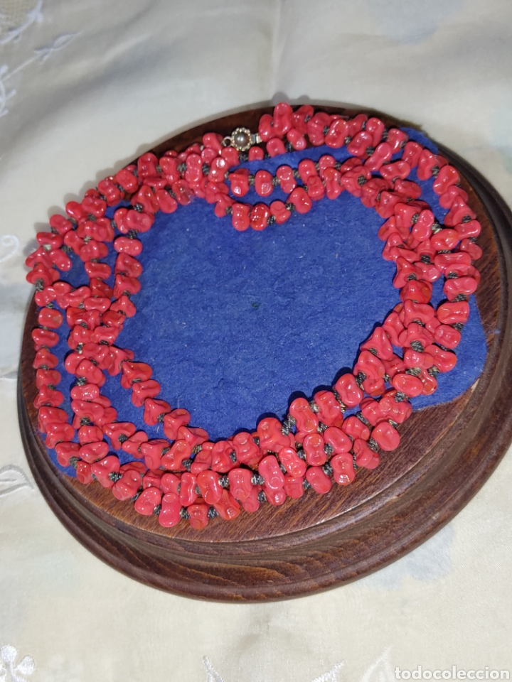 Joyeria: Collar largo modernista de opalina roja imitando a coral - Foto 1