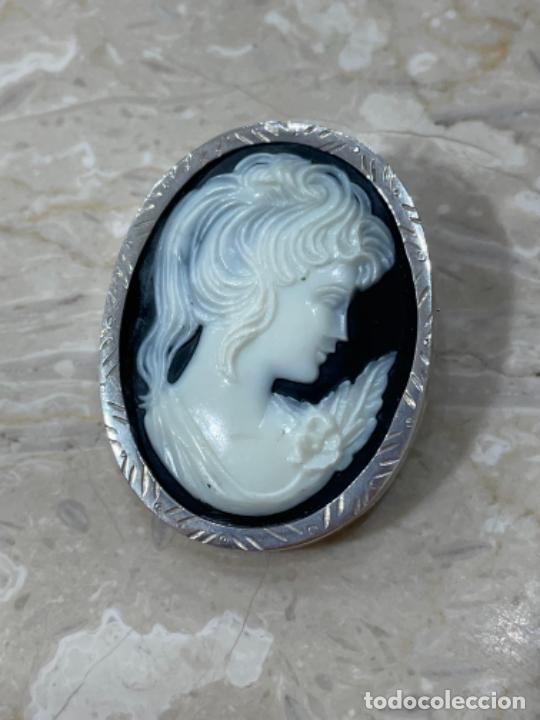 Joyeria: Broche antiguo camafeo de plata y pasta - Foto 2