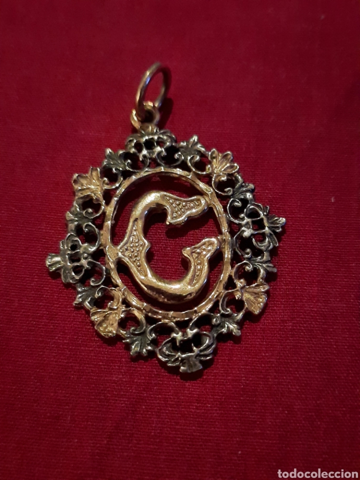 Joyeria: ORIGINAL COLGANTE EN PLATA Y ORO, LETRA C - Foto 1
