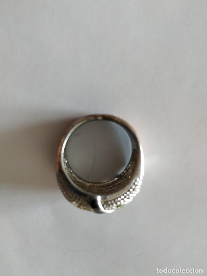 Joyeria: Antiguo Anillo de plata. A&ntilde;os 70. - Foto 2