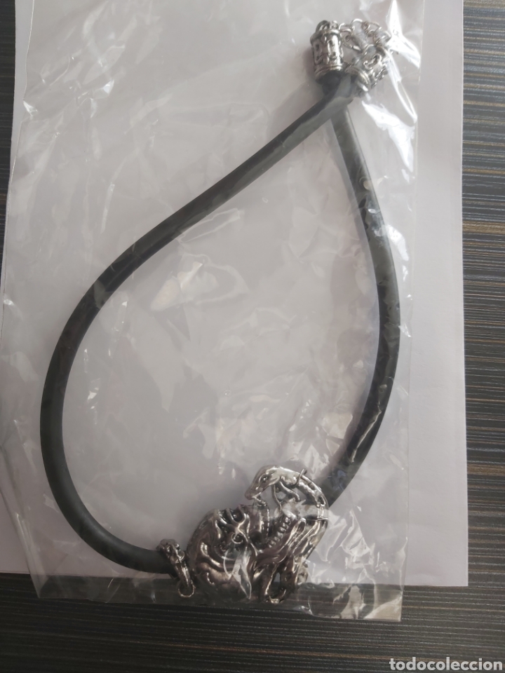Joyeria: COLGANTE CALAVERA BESA SERPIENTE - Foto 2