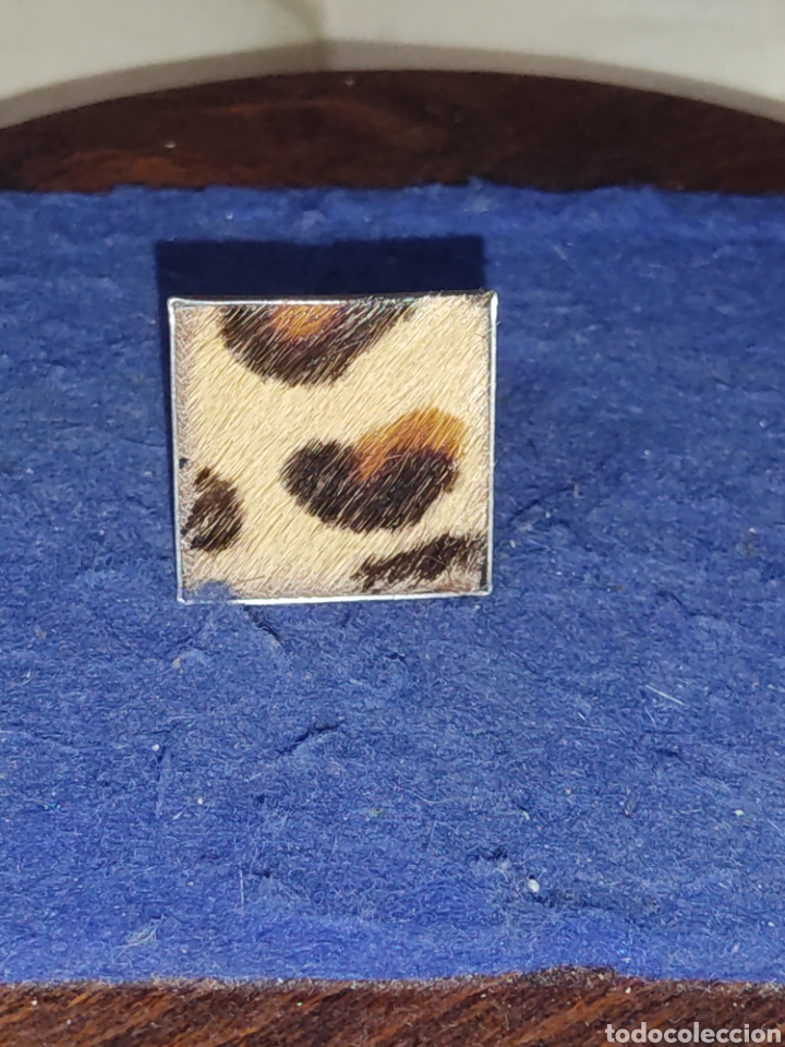 Joyeria: Gran Anillo de plata 925 con piel. - Foto 1