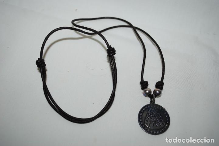 Joyeria: MODERNO COLGANTE VIRGEN DEL ROCIO . - Foto 1