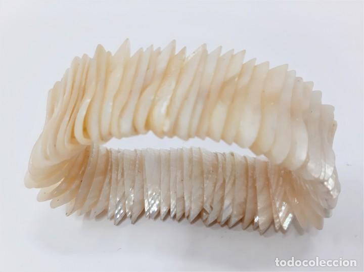 Joyeria: Pulsera vintage de conchas de n&aacute;car - Foto 6